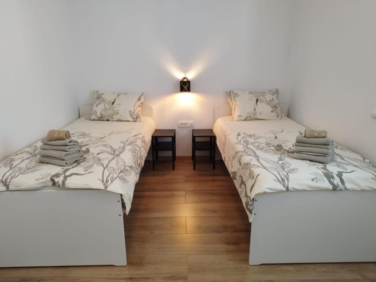 Apartmani Triva 1 Split Bagian luar foto