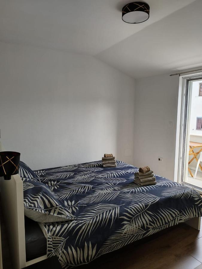 Apartmani Triva 1 Split Bagian luar foto