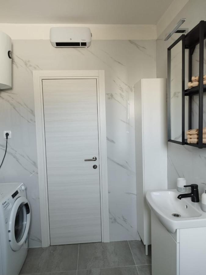 Apartmani Triva 1 Split Bagian luar foto